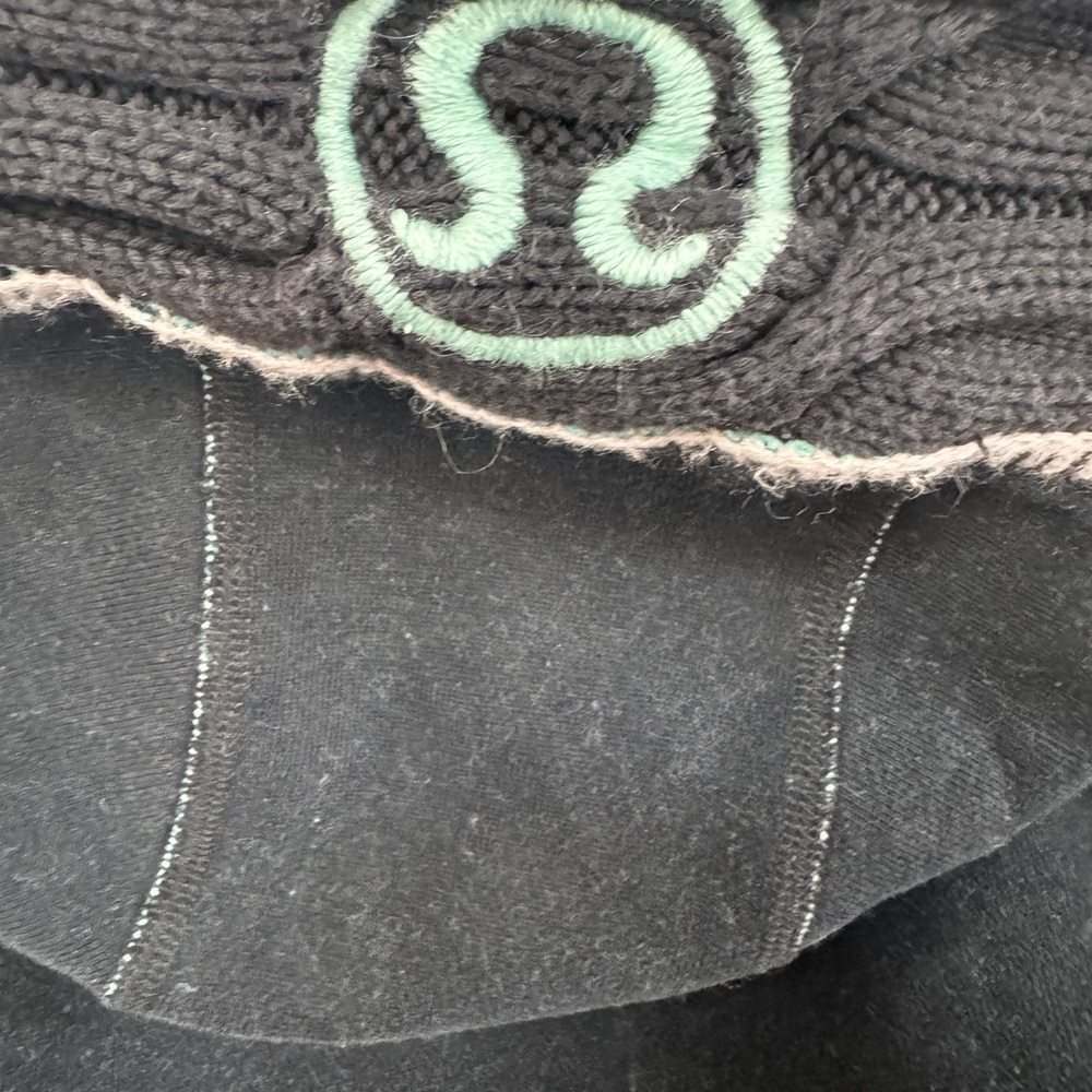 Lululemon heavyweight Jacket Hoodie Size 10 - Picture 4 of 7